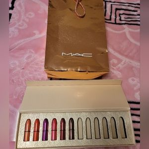 🔵2/$60 - BNIB MAC LIPSTICK SET MINI